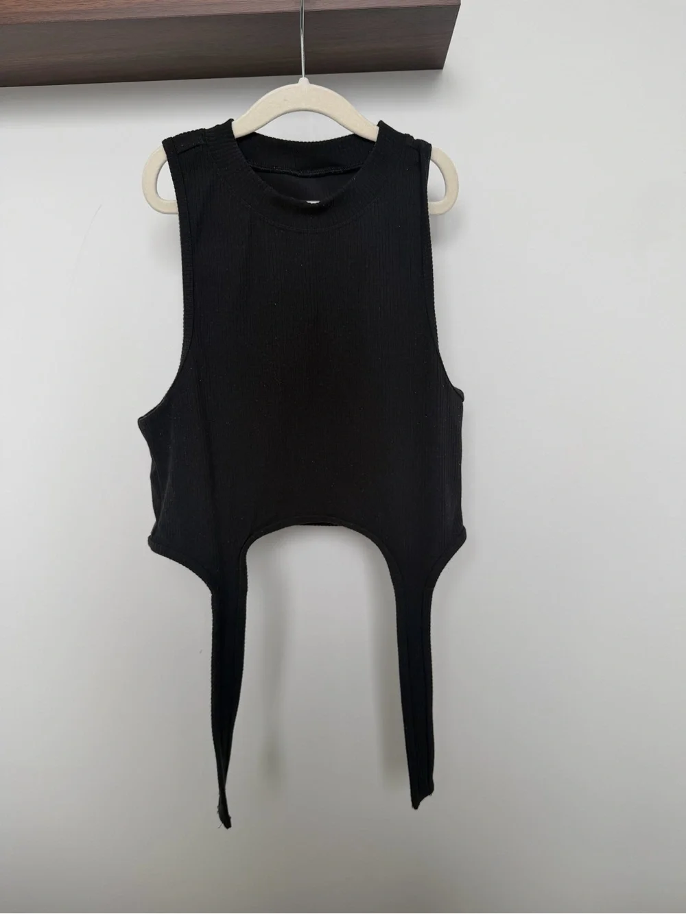 Alo Yoga Rib Flaunt Tank Top